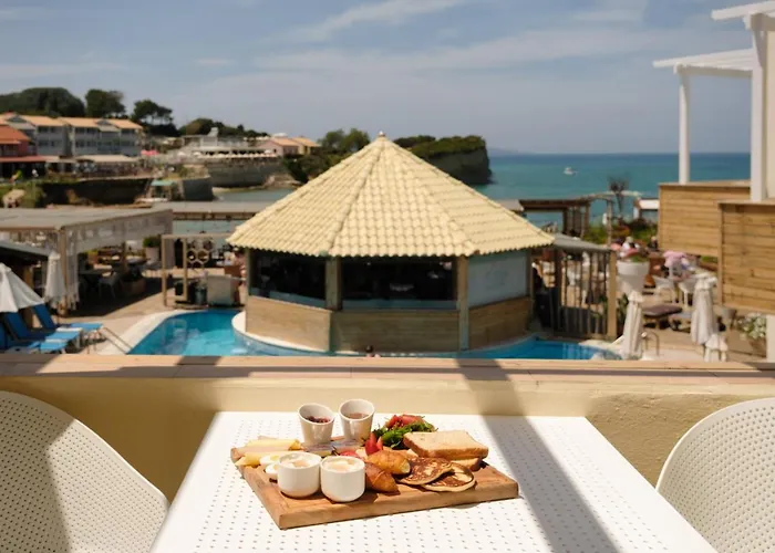 Ξενοδοχείο με διαμερίσματα Del Mare Σιδάρι