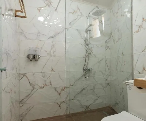 Ξενοδοχείο με διαμερίσματα Del Mare 4*